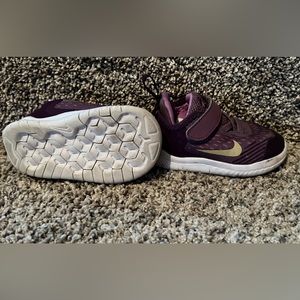 Nike Purple shoes 5C
